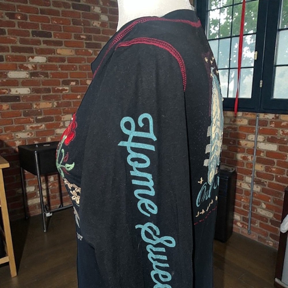 Double D Black Long Sleeve Graphic Top - Picture 8 of 14